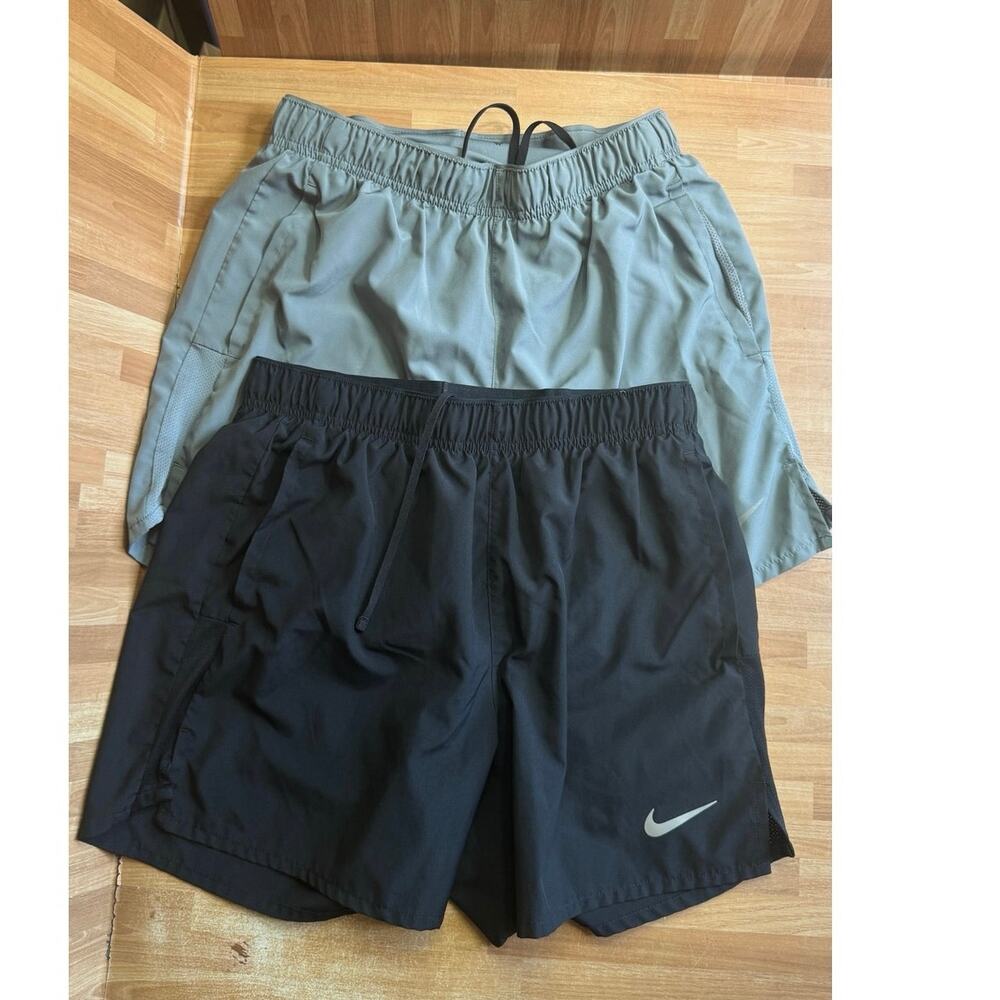 Nike Men's Dri-FIT Running Shorts bundle size small